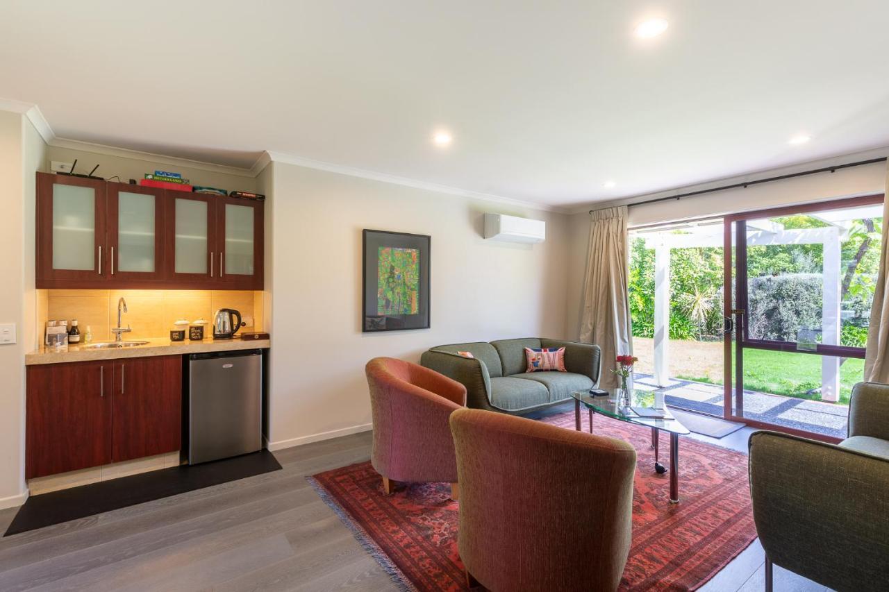 Accent House Luxury Boutique Bed & Breakfast Mapua Exteriör bild